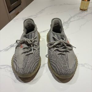 Men’s Yeezy Style Boost 350 V2, Size 11.